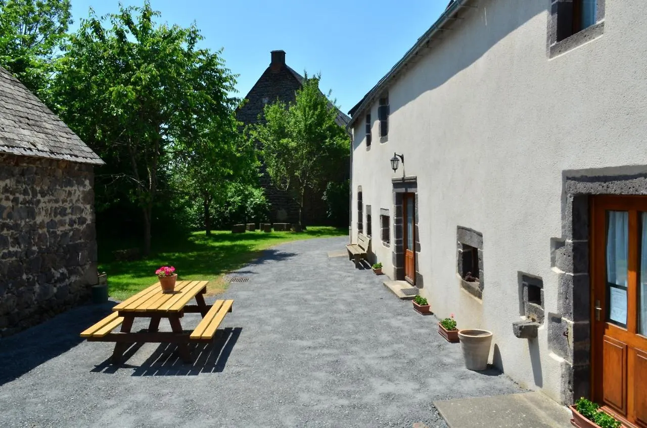L'Abri Du Berger Bed & Breakfast Olby