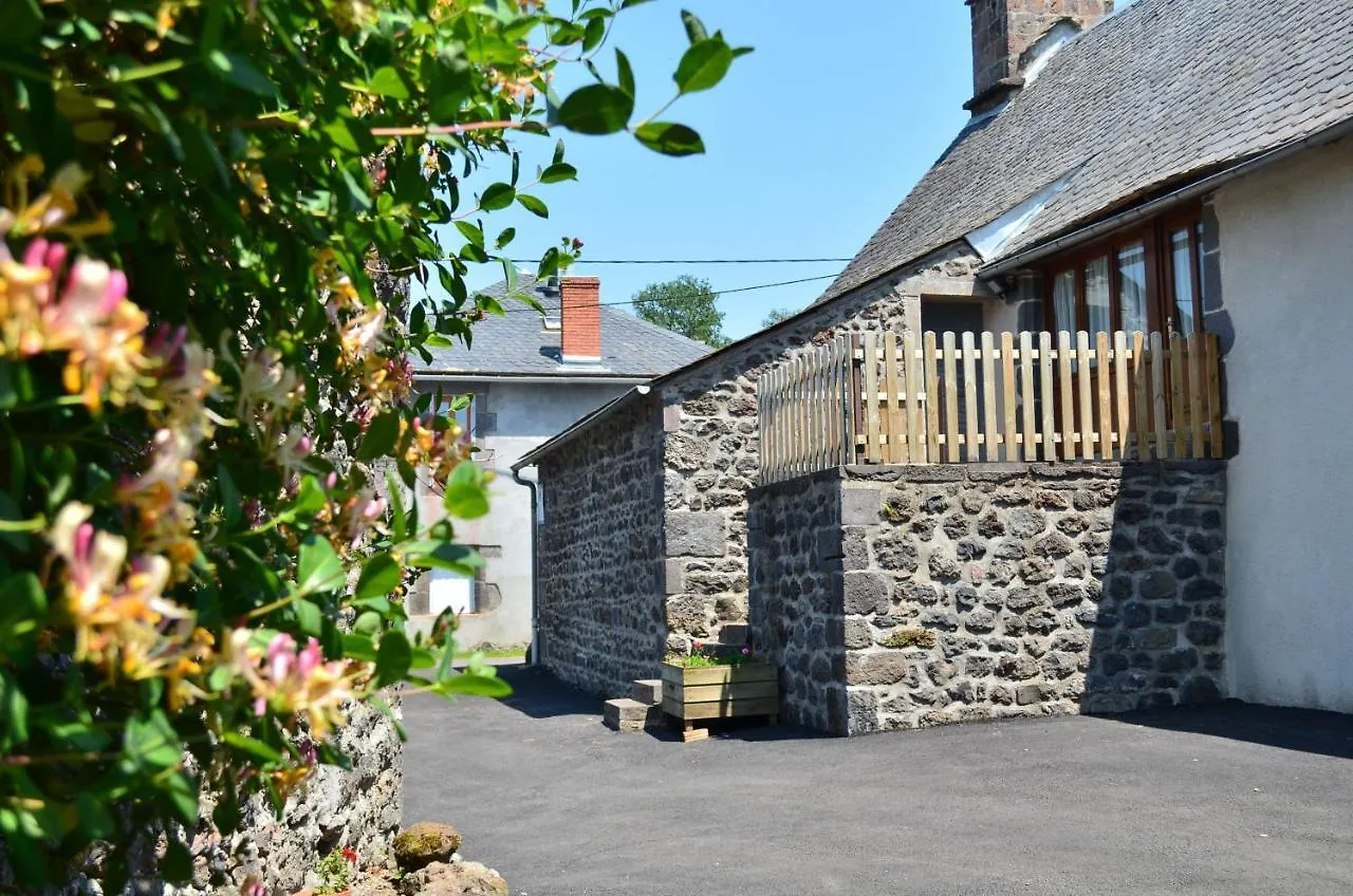 L'Abri Du Berger Bed & Breakfast Olby